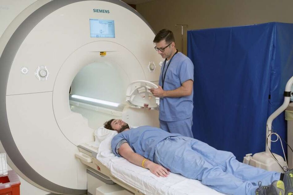 MRI تشخیص استئوکندروز کمری