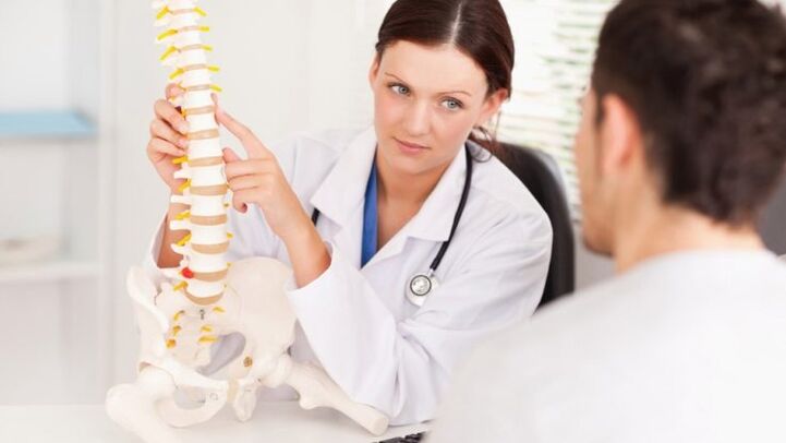 پزشکان پوکی استخوان را یک آسیب شناسی شایع ستون فقرات می دانند که نیاز به درمان دارد. 